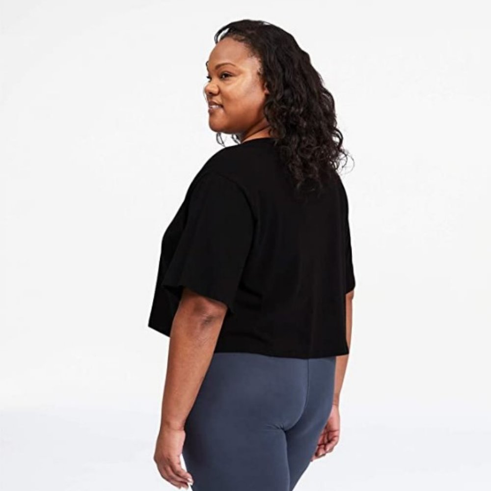 Puma Black Crop Top with white Puma Logo Cropped Tee Women's size L - Picture 4 of 16